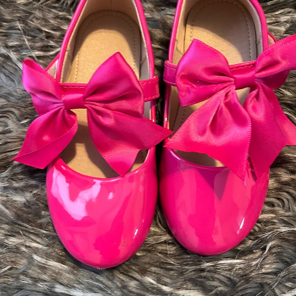 SHEIN Shiny Pink Bow Dress Shoes